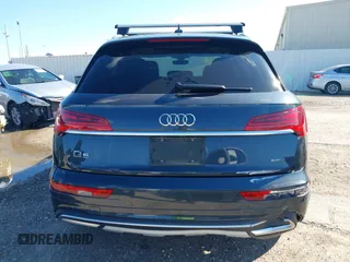 2021 Audi Q5 Premium Plus z VIN WA1BAAFY6M2013249, wystawiony jako IAAI lot #38681569 z przebiegiem 68 694 mil mil oraz . Historia ofert i sprzedaży dostępna na DreamBid. Obrazek 16.