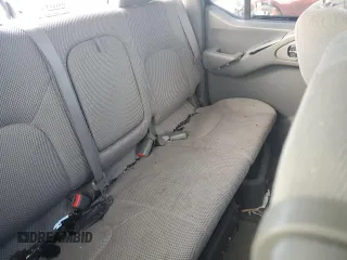 2006 Nissan Frontier LE z VIN 1N6AD07W26C414839, wystawiony jako Copart lot #89300935 z przebiegiem 275 255 mil mil oraz Szkoda całkowita • Salvage title. Historia ofert i sprzedaży dostępna na DreamBid. Obrazek 10.