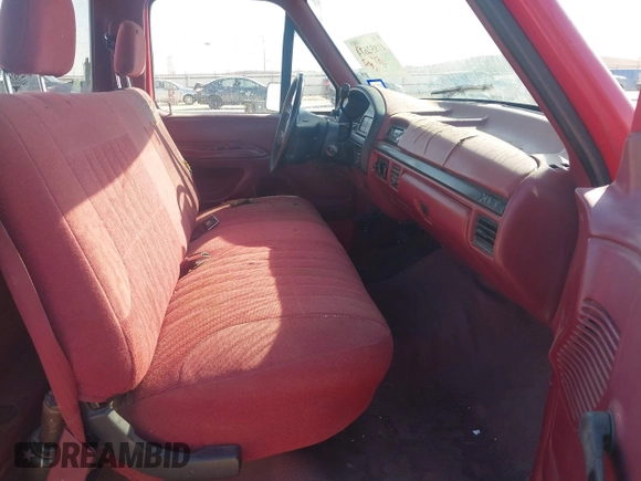 1994 Ford F-150 with VIN 2FTDF15Y8RCA60165, listed as a IAAI auction lot 41852674 with 168,564 mi miles. Bid and sale history available at carsss.com. Image 5.