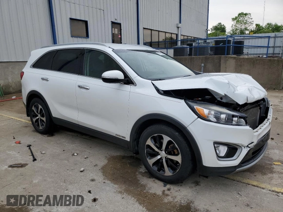 2017 Kia Sorento EX with VIN 5XYPHDA5XHG324605, listed as a Copart auction lot 57070325 with 82,677 mi miles and Salvage title. Bid and sale history available at DreamBid. Image 4.