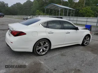 2015 Infiniti Q70 z VIN JN1BY1AP2FM541199, wystawiony jako Copart lot #57453875 z przebiegiem 163 666 mil mil oraz Szkoda całkowita • Salvage title. Historia ofert i sprzedaży dostępna na DreamBid. Obrazek 3.