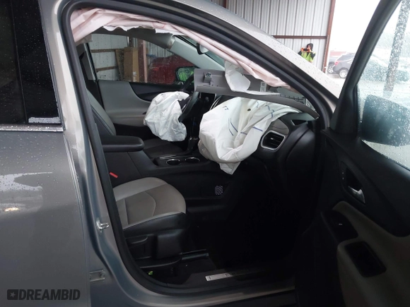 2018 Chevrolet Equinox Premier with VIN 3GNAXMEV7JS539325, listed as a IAAI auction lot 41569794 with 135,475 mi miles. Bid and sale history available at carsss.com. Image 5.