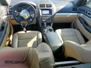 2017 Ford Explorer XLT z VIN 1FM5K7D81HGA26890, wystawiony jako Copart lot #60531395 z przebiegiem 139 008 mil mil oraz Szkoda całkowita • Salvage title. Historia ofert i sprzedaży dostępna na DreamBid. Obrazek 8.