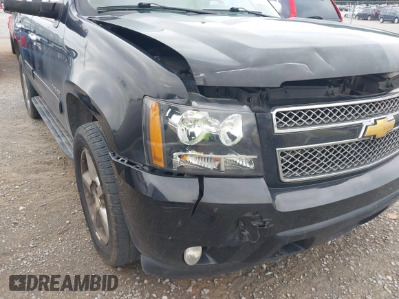2012 Chevrolet Tahoe LT with VIN 1GNSCBE05CR211898, listed as a IAAI auction lot 42612993 with 233,367 mi miles and . Bid and sale history available at DreamBid. Image 6.