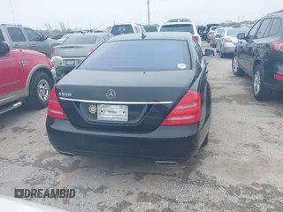2011 Mercedes-Benz S-Class S 550 with VIN WDDNG7BB1BA362219, listed as a IAAI auction lot 41439408 with 165,076 mi miles. Bid and sale history available at carsss.com. Image 16.