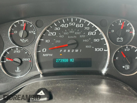 2021 Chevrolet Express Passenger LS z VIN 1GAZGNFPXM1170072, wystawiony jako Copart lot #64797015 z przebiegiem 273 908 mil mil oraz Czysty tytuł • Clean title. Historia ofert i sprzedaży dostępna na DreamBid. Obrazek 7.