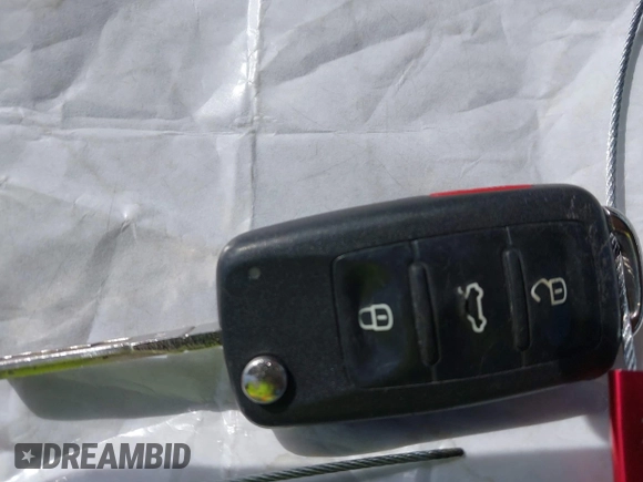 2011 Volkswagen GTI PZEV с VIN WVWFD7AJ9BW088903, выставлен на аукционе IAAI как лот 42100212 с пробегом 165 808 миль миль и . История ставок и продаж доступна на DreamBid. Изображение 11.