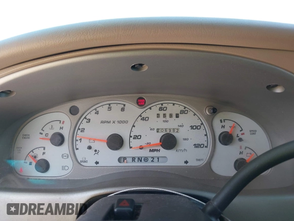 2001 Ford Explorer Sport Trac z VIN 1FMZU67E61UC47965, wystawiony jako IAAI lot #41984123 z przebiegiem 206 982 mil mil oraz . Historia ofert i sprzedaży dostępna na DreamBid. Obrazek 7.