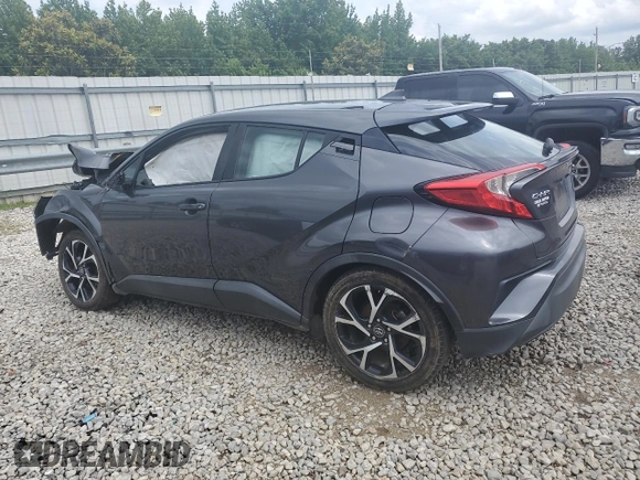 2018 Toyota C-HR XLE z VIN NMTKHMBX7JR004515, wystawiony jako Copart lot #57106385 z przebiegiem Nie podano mil oraz Szkoda całkowita • Salvage title. Historia ofert i sprzedaży dostępna na DreamBid. Obrazek 2.
