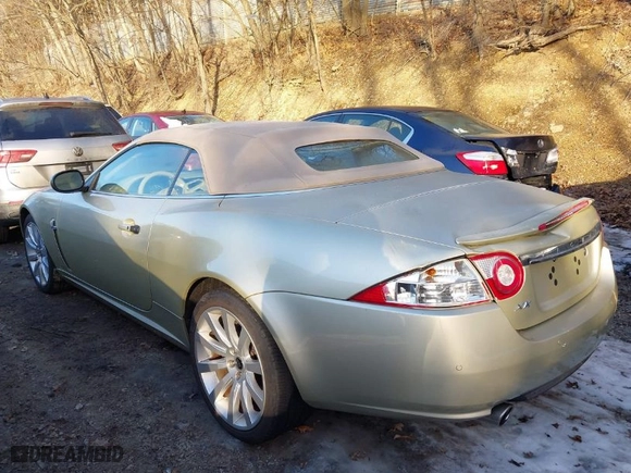 2007 Jaguar XK with VIN SAJWA44BX75B11070, listed as a IAAI auction lot 41433029 with 108,162 mi miles. Bid and sale history available at carsss.com. Image 3.
