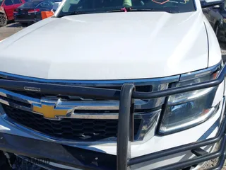 2017 Chevrolet Tahoe Commercial with VIN 1GNSKFEC8HR216301, listed as a IAAI auction lot 41602286 with 160,619 mi miles. Bid and sale history available at carsss.com. Image 6.