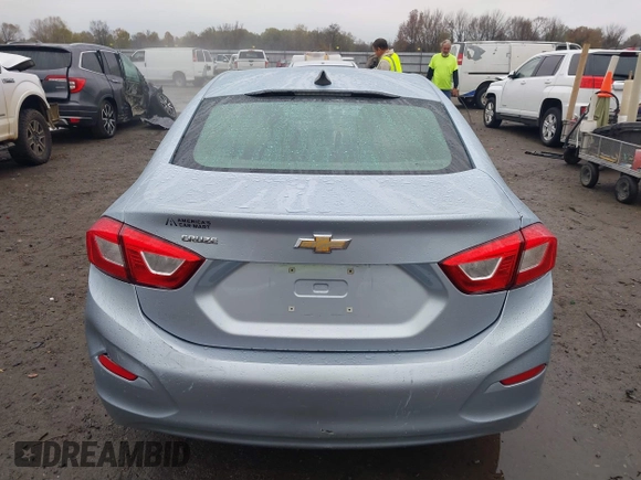 2018 Chevrolet Cruze LS with VIN 1G1BC5SMXJ7197516, listed as a IAAI auction lot 41033980 with 124,058 mi miles and . Bid and sale history available at DreamBid. Image 16.