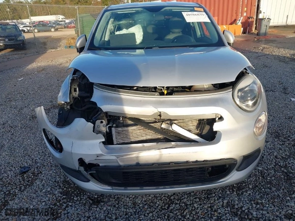 2016 FIAT 500X Easy with VIN ZFBCFXBT6GP362723, listed as a IAAI auction lot 40986039 with 29551 miles. Bid and sale history available at carsss.com. Image 6.