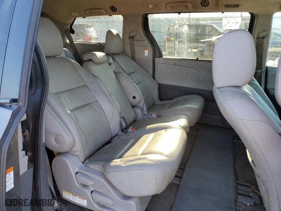 2015 Toyota Sienna XLE with VIN 5TDYK3DC7FS583580, listed as a Copart auction lot 50762745 with 185,684 mi miles and Clean Title. Bid and sale history available at carsss.com. Image 11.
