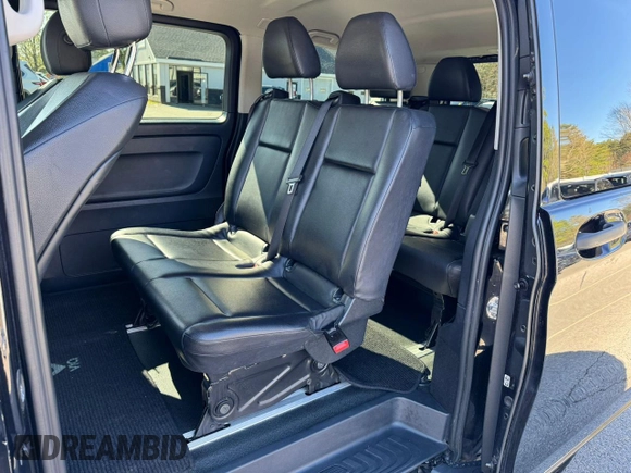 2020 Mercedes-Benz Metris with VIN W1WV0FEY9L3688689, listed as a Copart auction lot 52862564 with 164,030 mi miles and . Bid and sale history available at DreamBid. Image 9.