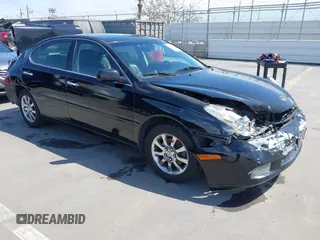 2002 Lexus ES 300 with VIN JTHBF30G720015358, listed as a IAAI auction lot 42127438 with 188,969 mi miles. Bid and sale history available at carsss.com. Image 1.