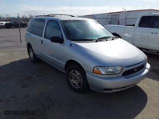 2000 Nissan Quest GXE with VIN 4N2XN11T2YD807250, listed as a IAAI auction lot 41711556 with 122,831 mi miles. Bid and sale history available at carsss.com. Image 1.