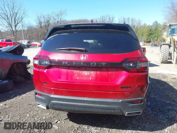 2025 Honda Pilot Sport z VIN 5FNYG1H3XSB008811, wystawiony jako IAAI lot #41842737 z przebiegiem 10 435 mil mil oraz . Historia ofert i sprzedaży dostępna na DreamBid. Obrazek 17.