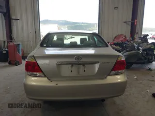 2006 Toyota Camry STD with VIN 4T1BE32K96U143374, listed as a IAAI auction lot 42011346 with 248,517 mi miles. Bid and sale history available at carsss.com. Image 16.