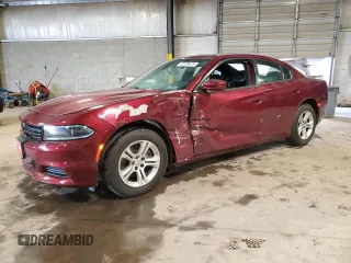 2020 Dodge Charger SXT z VIN 2C3CDXBG8LH156103, wystawiony jako Copart lot #53709475 z przebiegiem 76 917 mil mil oraz Szkody całkowita. Historia ofert i sprzedaży dostępna na DreamBid. Obrazek 1.