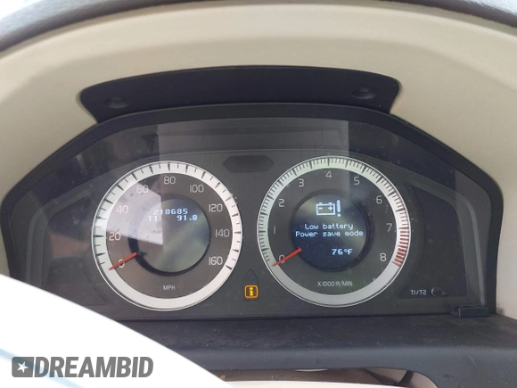 2011 Volvo S80 3.2L с VIN YV1952AS0B1137239, выставлен на аукционе IAAI как лот 42203258 с пробегом 218 685 миль миль и . История ставок и продаж доступна на DreamBid. Изображение 7.