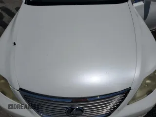 2007 Lexus LS 460 L z VIN JTHGL46F475017260, wystawiony jako Copart lot #55674615 z przebiegiem 189 031 mil mil oraz Szkody całkowita. Historia ofert i sprzedaży dostępna na DreamBid. Obrazek 11.