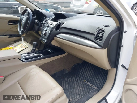 2017 Acura RDX with VIN 5J8TB4H33HL018338, listed as a IAAI auction lot 41996139 with 67,394 mi miles. Bid and sale history available at carsss.com. Image 5.