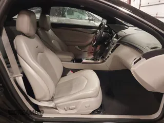 2011 Cadillac CTS Performance z VIN 1G6DL1ED3B0100075, wystawiony jako IAAI lot #41392627 z przebiegiem 124 775 mil mil oraz . Historia ofert i sprzedaży dostępna na DreamBid. Obrazek 5.
