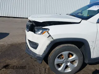 2020 Jeep Compass Latitude with VIN 3C4NJDBB0LT145359, listed as a IAAI auction lot 41747803 with 53,643 mi miles. Bid and sale history available at carsss.com. Image 17.
