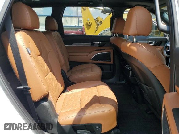 2024 Kia Telluride SX X-Line with VIN 5XYP5DGC6RG554710, listed as a Copart auction lot 63592275 with 11,513 mi miles and Salvage title. Bid and sale history available at DreamBid. Image 11.