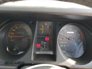 1995 Mitsubishi Montero z VIN V464049505, wystawiony jako Copart lot #83484024 z przebiegiem 158 151 mil mil oraz Szkoda całkowita • Salvage title. Historia ofert i sprzedaży dostępna na DreamBid. Obrazek 9.