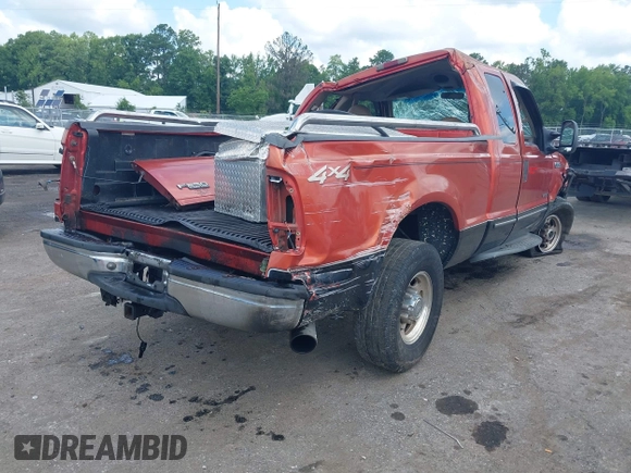 2000 Ford F-250 XL with VIN 1FTNX21F6YEE33630, listed as a IAAI auction lot 42702025 with 246,653 mi miles and . Bid and sale history available at DreamBid. Image 4.
