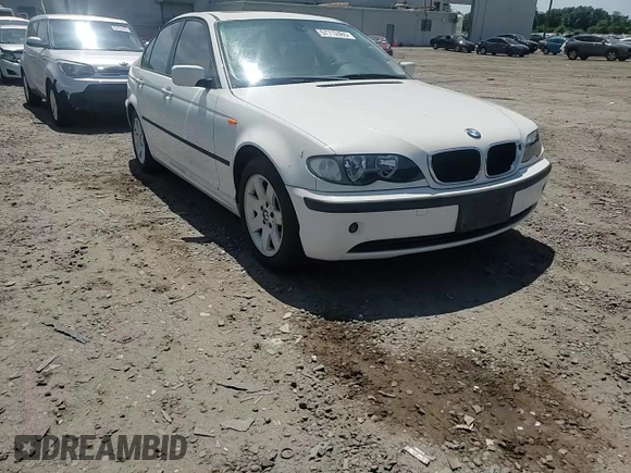 2005 BMW 3 Series 325i z VIN WBAEV33455KW18334, wystawiony jako Copart lot #57712465 z przebiegiem 157 576 mil mil oraz Szkoda całkowita • Salvage title. Historia ofert i sprzedaży dostępna na DreamBid. Obrazek 13.