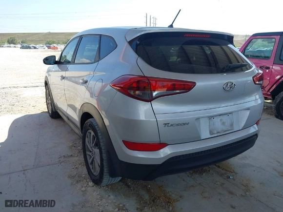2018 Hyundai Tucson SE with VIN KM8J23A48JU646278, listed as a IAAI auction lot 41941577 with 115,228 mi miles. Bid and sale history available at carsss.com. Image 3.