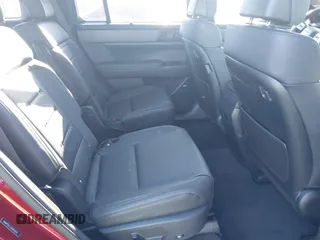 2024 Hyundai Santa Fe Calligraphy z VIN 5NMP5DGLXRH046830, wystawiony jako IAAI lot #41274376 z przebiegiem 229 mil mil oraz . Historia ofert i sprzedaży dostępna na DreamBid. Obrazek 8.