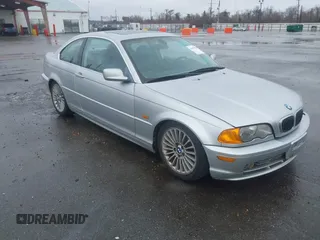 2001 BMW 3 Series 330Ci with VIN WBABN53461JU32400, listed as a IAAI auction lot 41655365 with 185,918 mi miles. Bid and sale history available at carsss.com. Image 1.