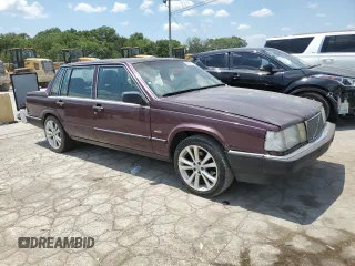 1989 Volvo 760 z VIN YV1GA8748K0068031, wystawiony jako Copart lot #62872354 z przebiegiem 162 923 mil mil oraz Tytuł czysty. Historia ofert i sprzedaży dostępna na DreamBid. Obrazek 4.