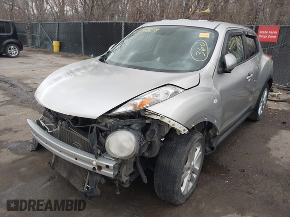 2012 Nissan Juke SL with VIN JN8AF5MV1CT119494, listed as a IAAI auction lot 41717809 with 129,741 mi miles. Bid and sale history available at carsss.com. Image 18.
