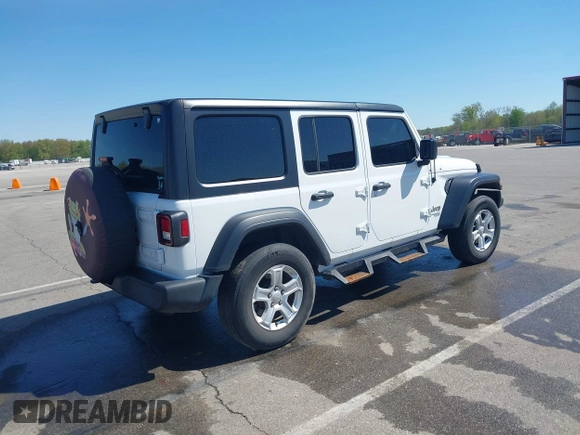 2020 Jeep Wrangler Unlimited Sport S z VIN 1C4HJXDN2LW138980, wystawiony jako IAAI lot #42086095 z przebiegiem 58 735 mil mil oraz . Historia ofert i sprzedaży dostępna na DreamBid. Obrazek 4.