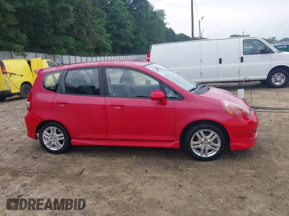 2008 Honda Fit Sport z VIN JHMGD38608S070514, wystawiony jako IAAI lot #42271642 z przebiegiem 145 528 mil mil oraz . Historia ofert i sprzedaży dostępna na DreamBid. Obrazek 13.