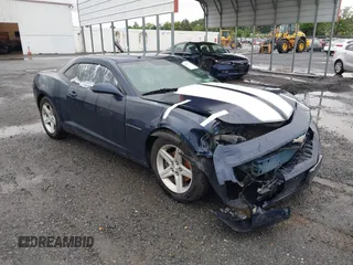2012 Chevrolet Camaro 1LT z VIN 2G1FB1E37C9164846, wystawiony jako IAAI lot #41627778 z przebiegiem 105 108 mil mil oraz . Historia ofert i sprzedaży dostępna na DreamBid. Obrazek 6.