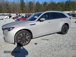 2024 Mazda CX-90 S Premium z VIN JM3KKDHC5R1161502, wystawiony jako Copart lot #49621785 z przebiegiem 11 306 mil mil oraz Szkoda całkowita • Salvage title. Historia ofert i sprzedaży dostępna na DreamBid. Obrazek 1.