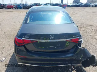 2023 Mercedes-Benz S 580 z VIN W1K6G7GB8PA189254, wystawiony jako IAAI lot #41934572 z przebiegiem 32 213 mil mil oraz . Historia ofert i sprzedaży dostępna na DreamBid. Obrazek 16.