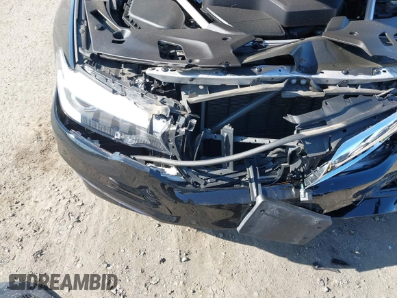 2020 BMW 5 Series 530i xDrive z VIN WBAJR7C03LCD76807, wystawiony jako IAAI lot #41887586 z przebiegiem 54 830 mil mil oraz . Historia ofert i sprzedaży dostępna na DreamBid. Obrazek 6.