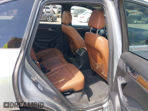 2010 Audi Q5 Prestige z VIN WA1VKAFP9AA076476, wystawiony jako IAAI lot #40381290 z przebiegiem 144 876 mil mil oraz . Historia ofert i sprzedaży dostępna na DreamBid. Obrazek 8.