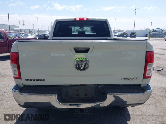 2019 Ram 2500 Big Horn with VIN 3C6UR5DJ4KG519811, listed as a IAAI auction lot 42643850 with 255,461 mi miles and . Bid and sale history available at DreamBid. Image 17.