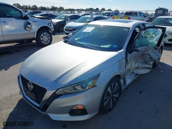 2020 Nissan Altima 2.5 SV with VIN 1N4BL4DV7LC259171, listed as a IAAI auction lot 41347148 with 59,095 mi miles. Bid and sale history available at carsss.com. Image 17.