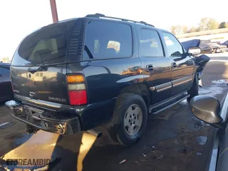 2005 Chevrolet Tahoe LT with VIN 1GNEC13T75R199762, listed as a IAAI auction lot 41301677 with 152,300 mi miles. Bid and sale history available at carsss.com. Image 4.
