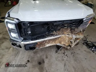 2024 Ford F-350 XL z VIN 1FT8W3DT0REF92720, wystawiony jako Copart lot #52730575 z przebiegiem 14 577 mil mil oraz Szkoda całkowita • Salvage title. Historia ofert i sprzedaży dostępna na DreamBid. Obrazek 13.