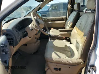 1998 Chrysler Town & Country LXi with VIN 1C4GP64L2WB637437, listed as a Copart auction lot 70504424 with 82,972 mi miles and Salvage Title. Bid and sale history available at carsss.com. Image 7.